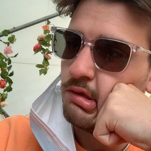 Meet your Posher, Peter